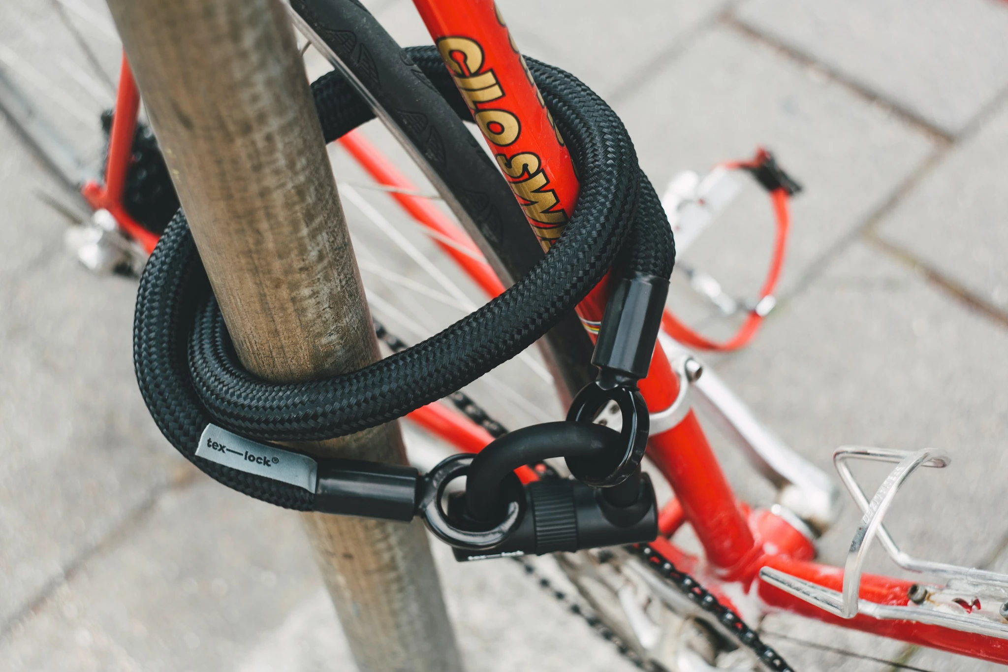 Take care of your urban hipster bike – anti-theft lock – www.tex-lock.com. Made with Canon 5d Mark III and loved analog lens, Leica Summicron-R 1:2 / 50mm (Year: 1981)